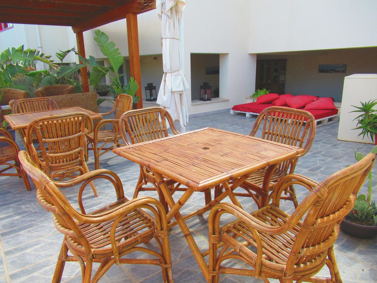 Il Rifugio Di Hazel Bed & Breakfast ซานวิโต โลคาโป ภายนอก รูปภาพ