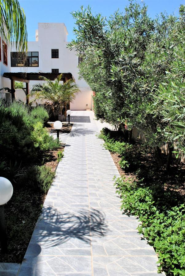 Il Rifugio Di Hazel Bed & Breakfast ซานวิโต โลคาโป ภายนอก รูปภาพ